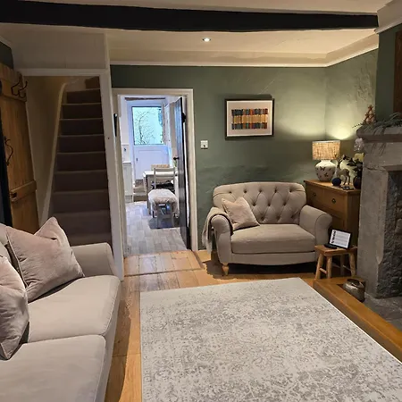 The Cobbles * Skipton